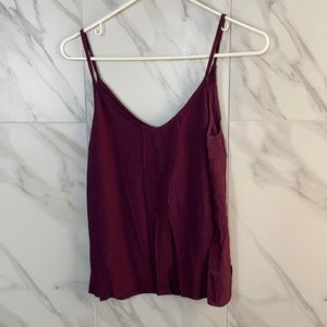 maroon tank top